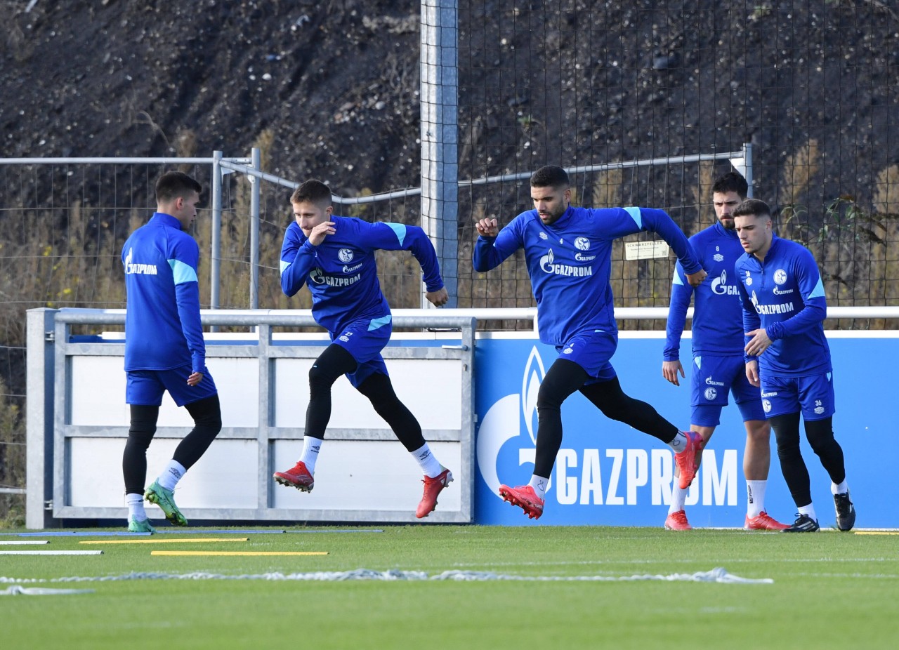 Blendi Idrizi kehrte wieder ins Schalker Mannschaftstraining zurück.