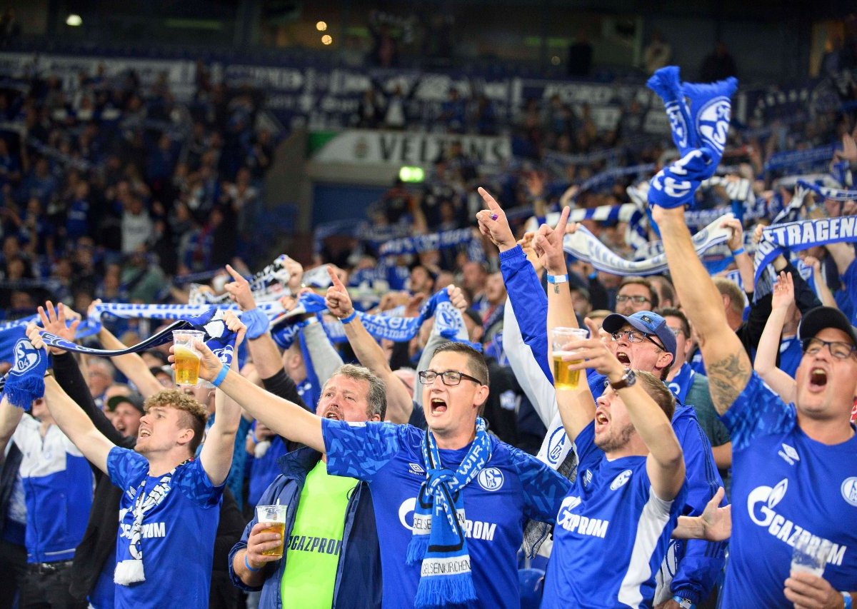 FC-Schalke-04-Fans