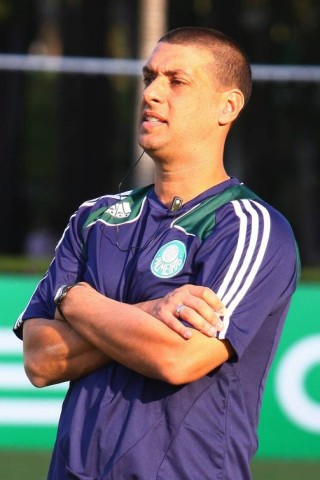 Marcello Frigerio ist der Trainer der Fußball-Frauen aus Äquatorial-Guinea. Foto: imago