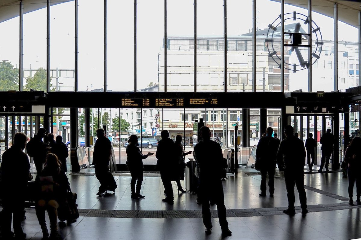 Hauptbahnhof Bochum.jpg