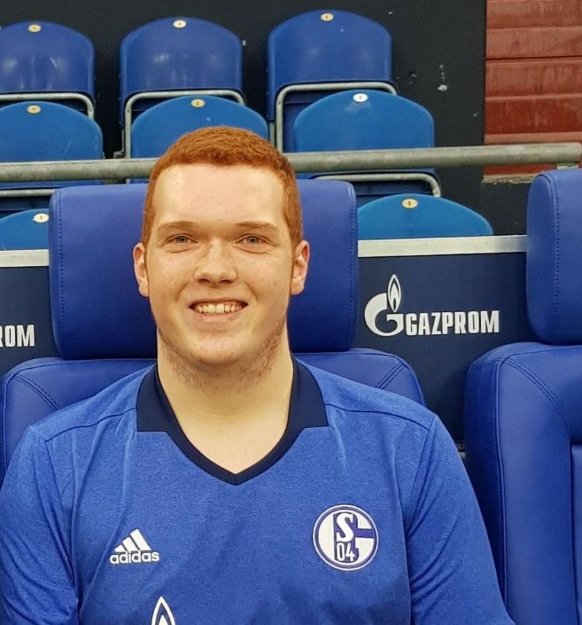 Lukas Kessel Unglücklichster Schalker.jpeg