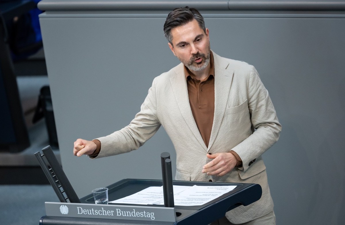 Fabio de Masi bei einer Rede im Deutschen Bundestag. (Archivbild)