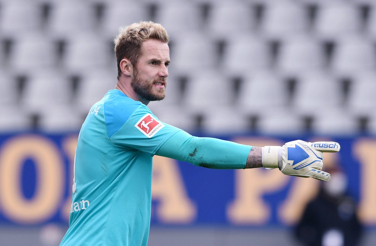 Fährmann darf auf Schalke bleiben.