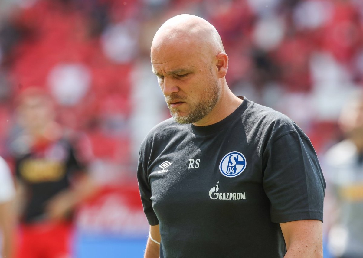 Rouven Schröder FC Schalke 04