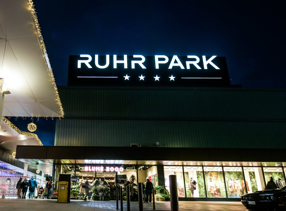 Ruhr_Park_Bochum.jpg