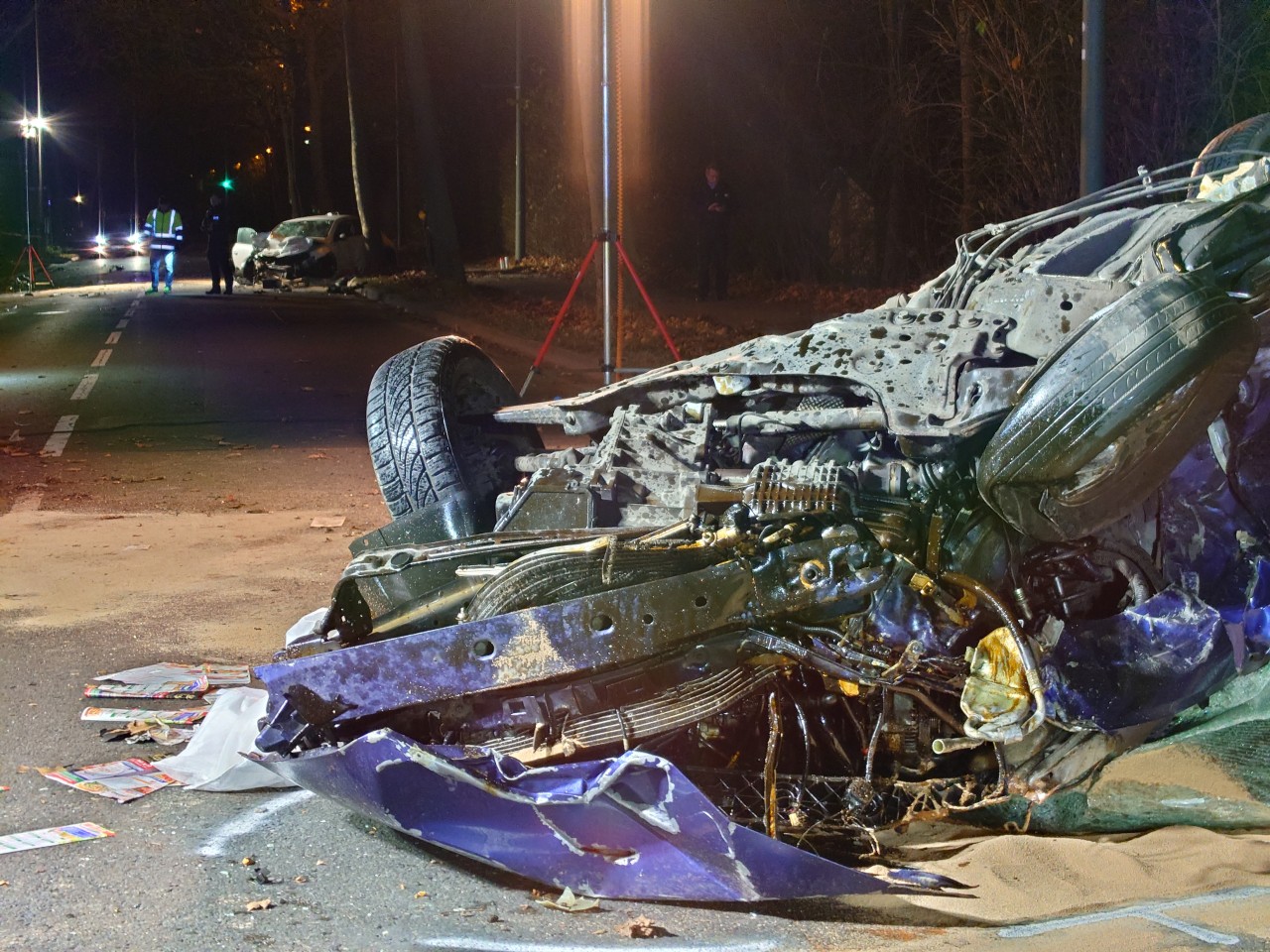 Horror-Crash im Ruhrgebiet! Für einen Mann kam jede Hilfe zu spät.