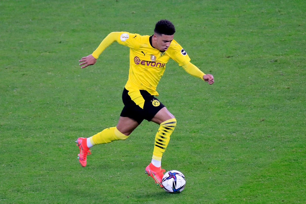 Jadon Sancho zeigt seine Dribbel-Künste. 