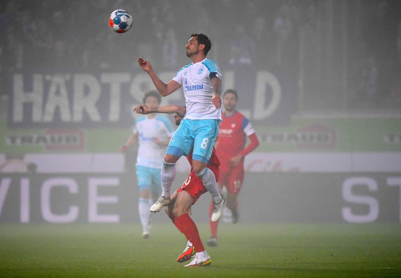 Schalke 04 gastiert beim 1. FC Heidenheim.