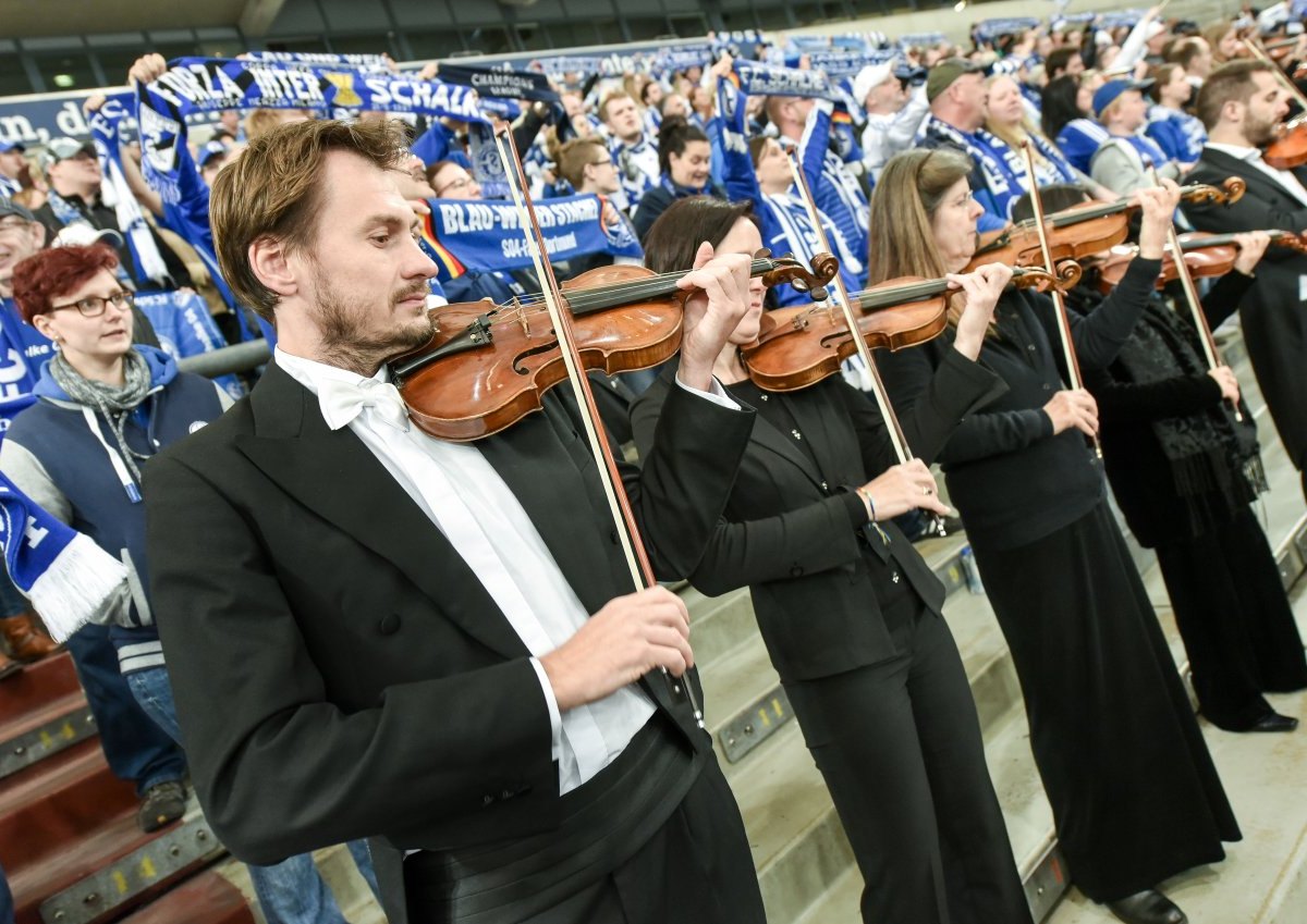 Schalke-Hymne.jpg