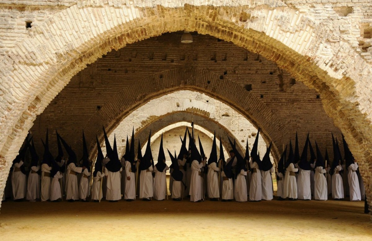 Semana Santa Sevilla Ostern Spanien.jpg