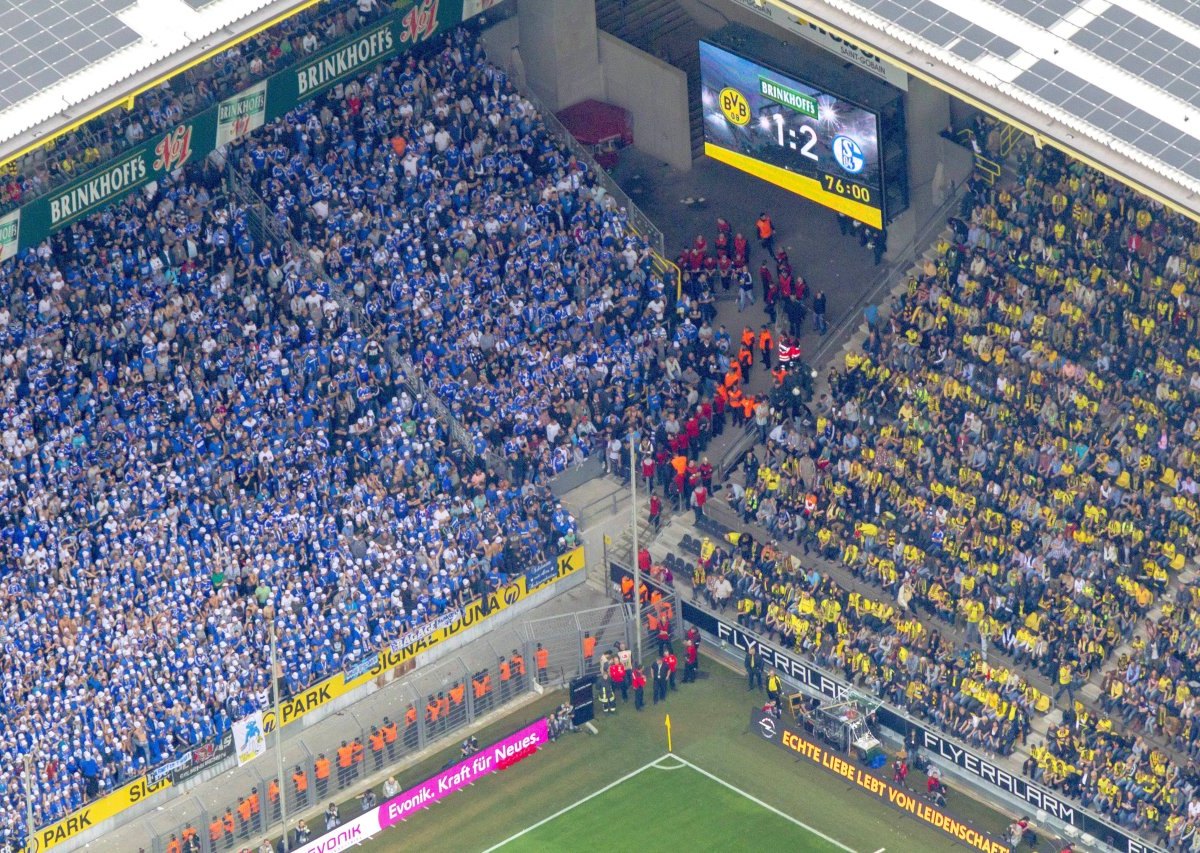 Signal Iduna Park.jpg