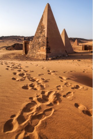 Der friedliche Sudan: Antike Tempel und die Pyramiden von Meroe