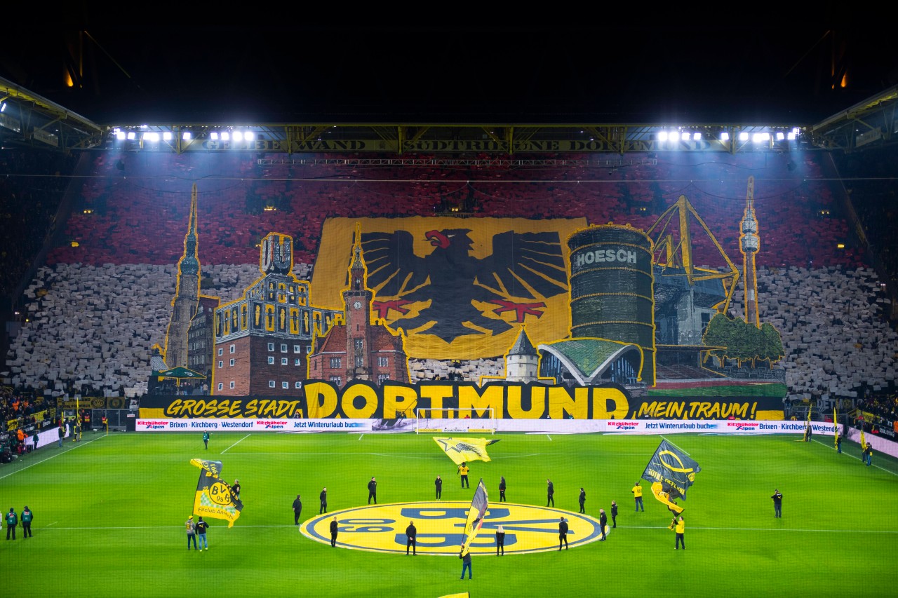 Die Südtribüne in Dortmund ist bekannt für grandiose Choreos.