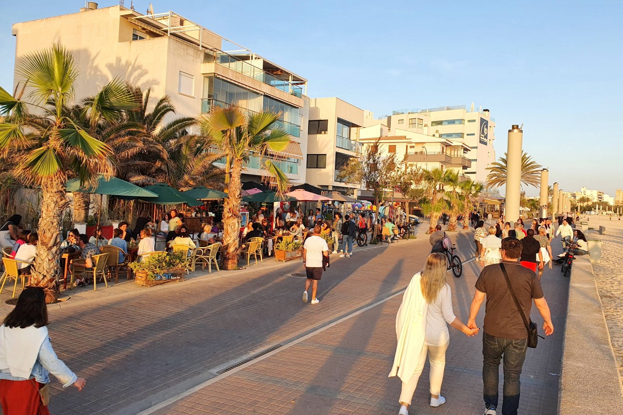 Im Urlaub auf Mallorca gelten jetzt strengere Regeln - zumindest in einigen Restaurants. (Symbolbild)