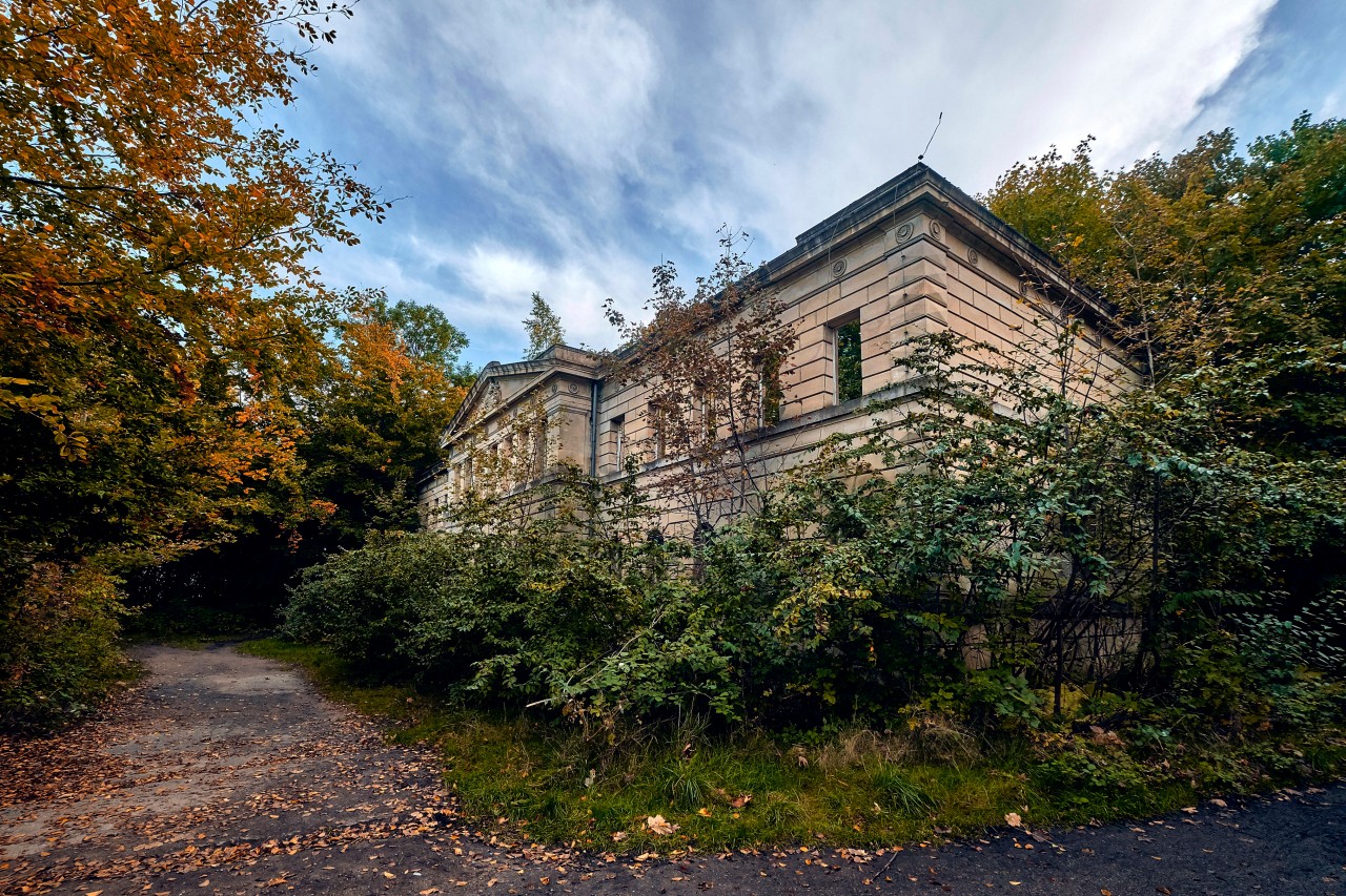 Schlossruine Dwasieden bei Sassnitz auf Rügen. 