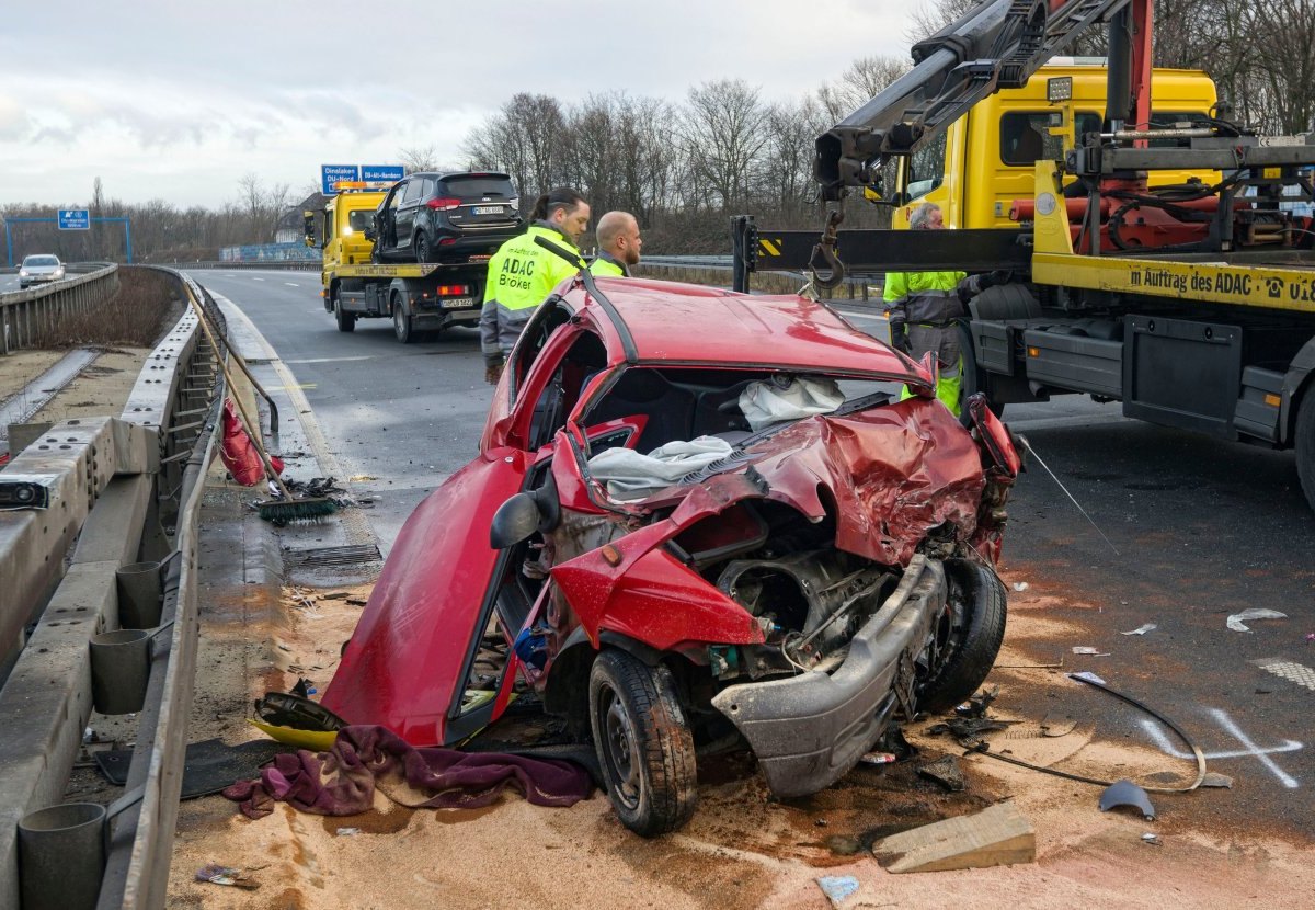 a59-duisburg-unfall.jpg