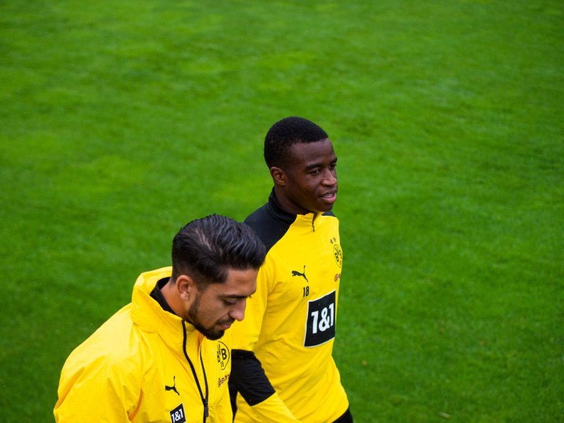borussia-dortmund-immanuel-pherai.jpg