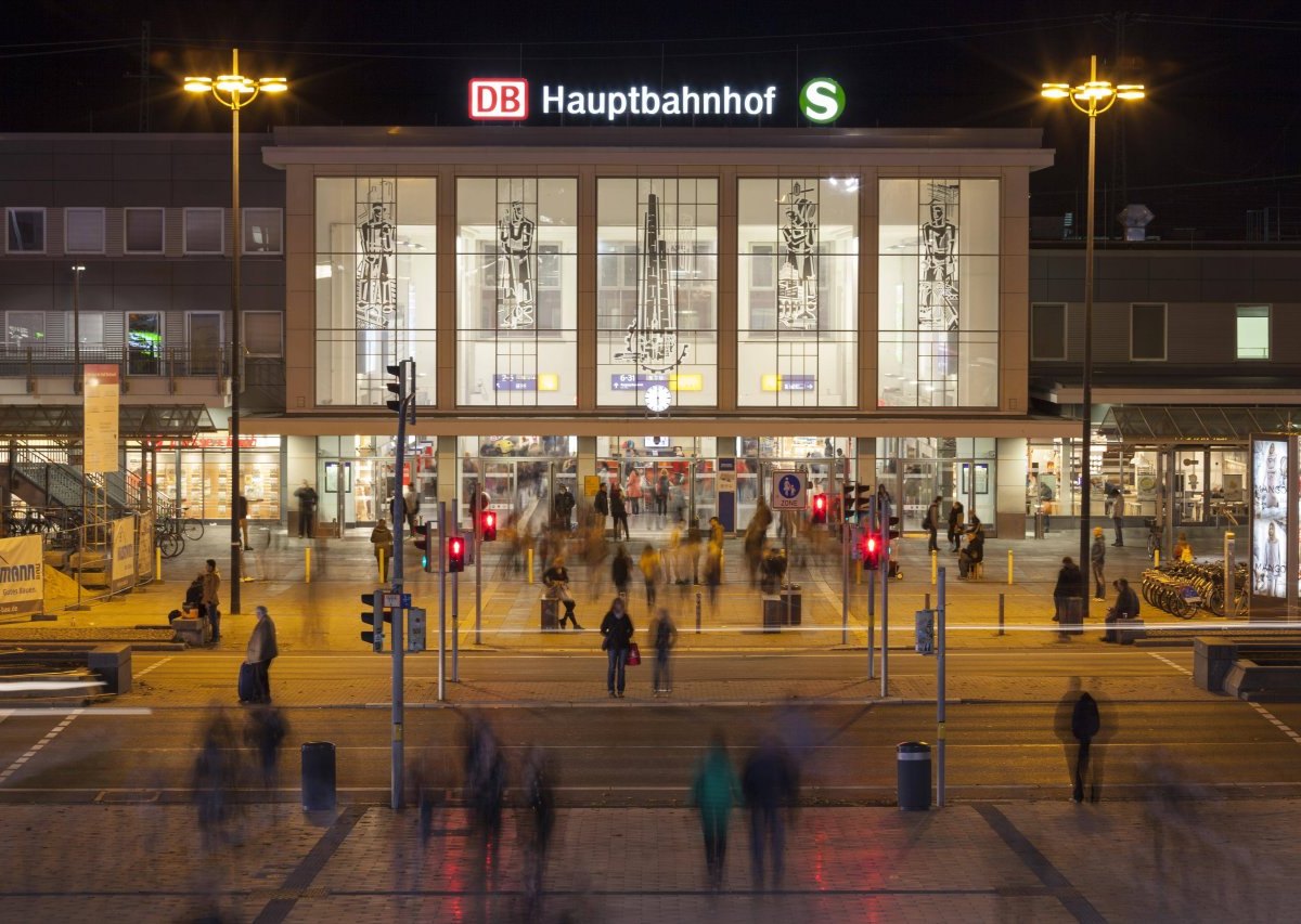 dortmund hauptbahnhof.jpg