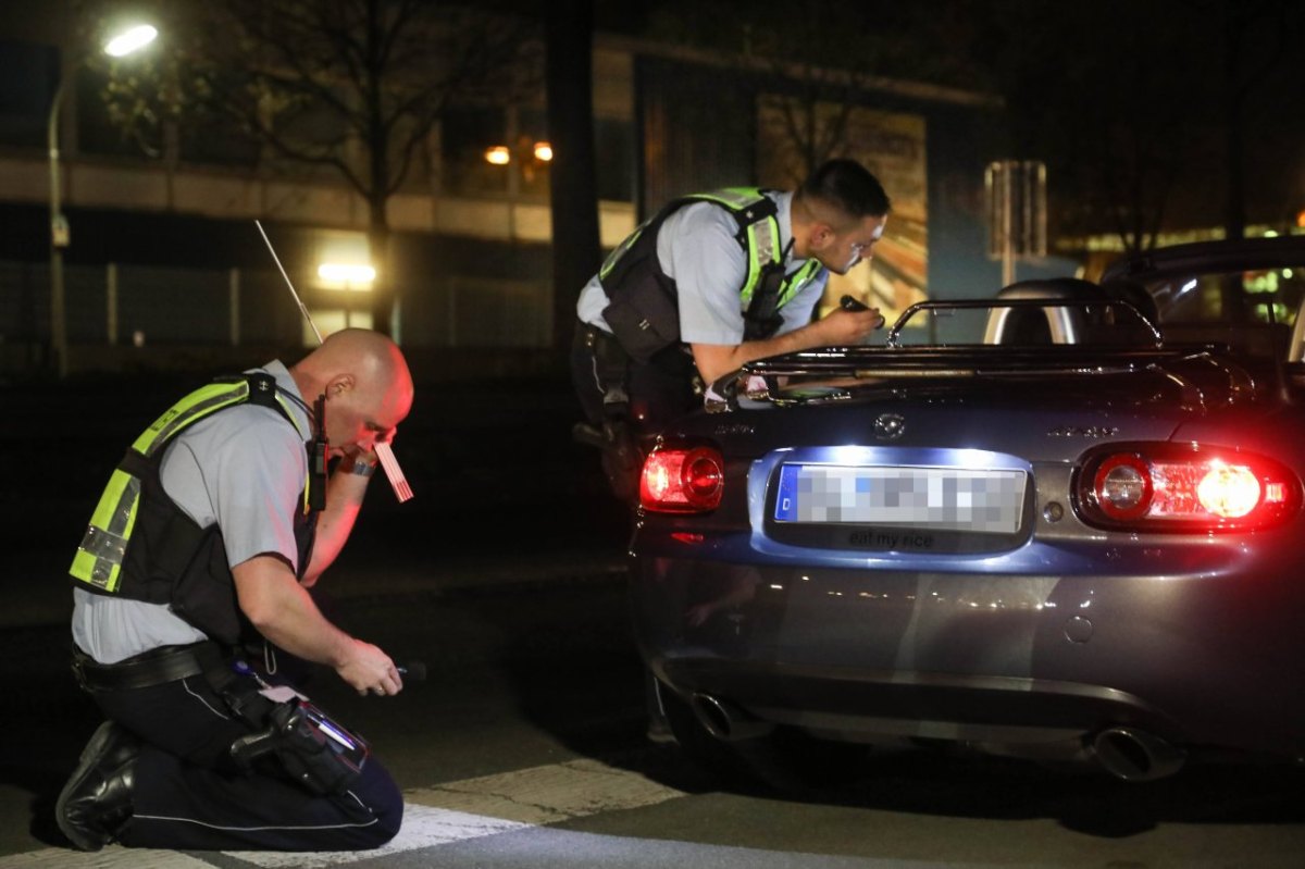 dortmund polizisten.jpg