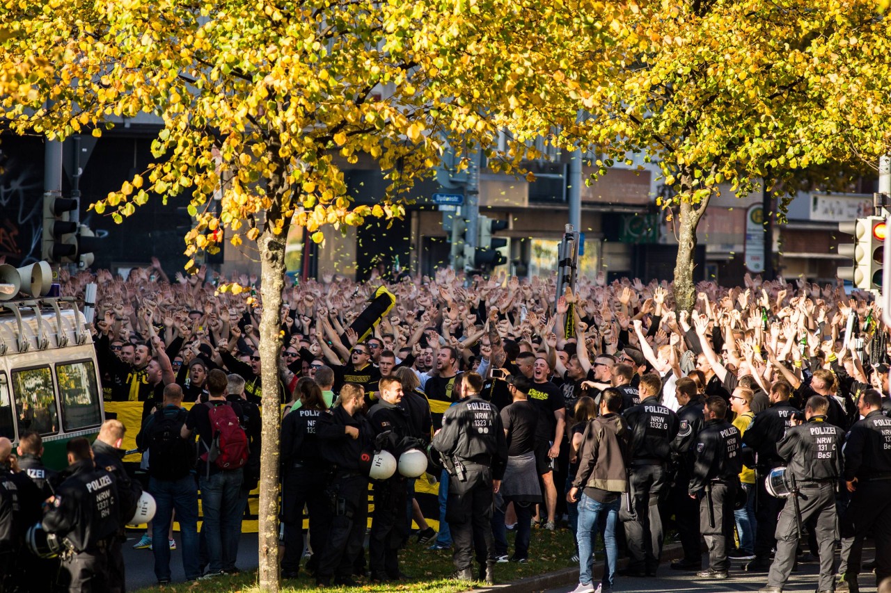 Die Fans von BVB und Co sehen ihre Fanmärsche in Gefahr.