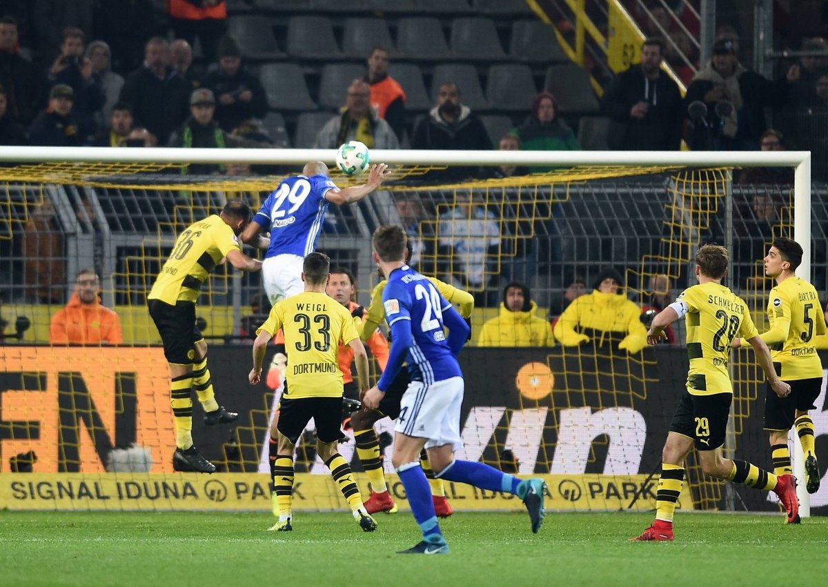 fc schalke 04 bvb borussia dortmund naldo
