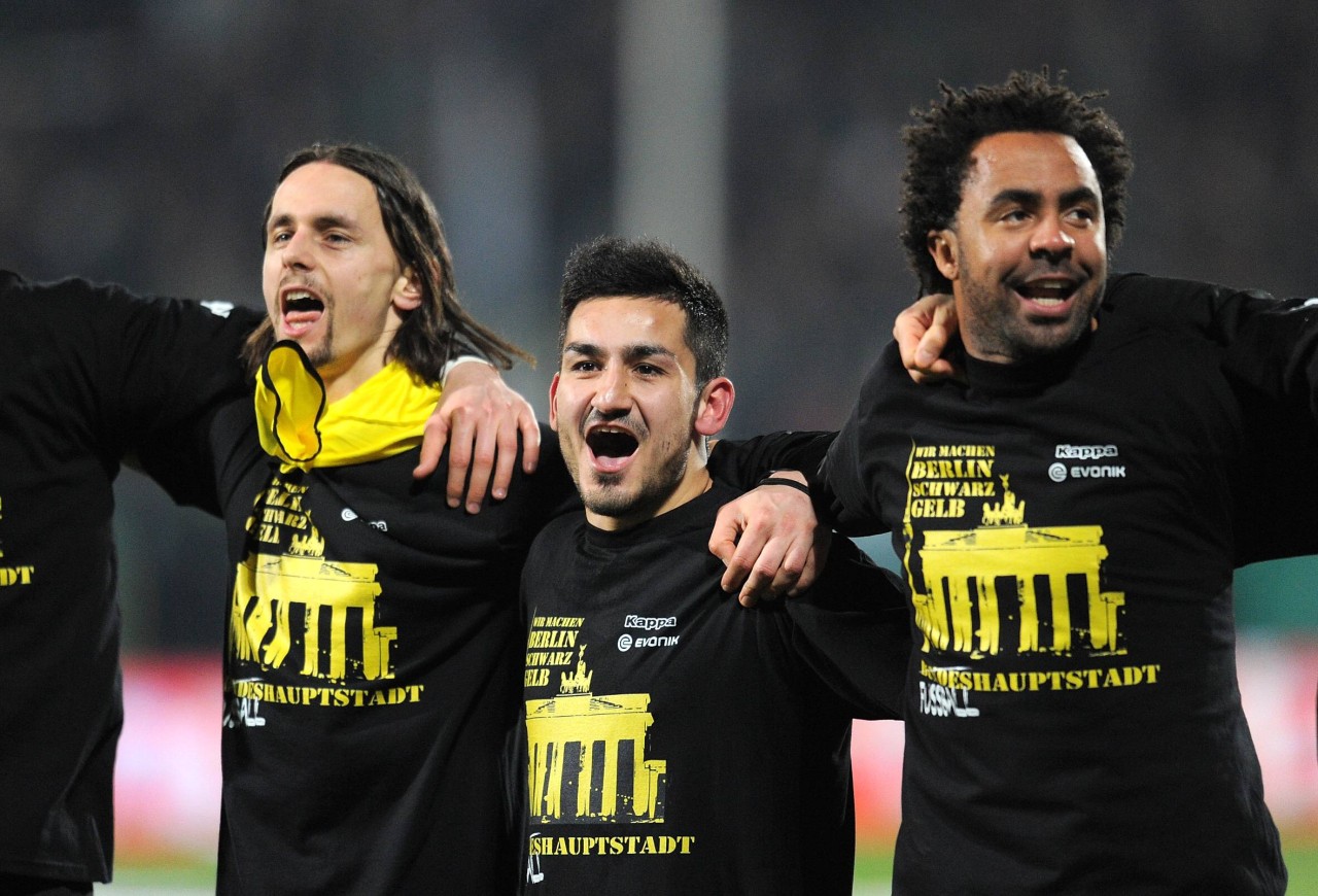 Ilkay Gündogan und Co. feierten nach dem Halbfinalsieg ausgelassen mit den Fans.