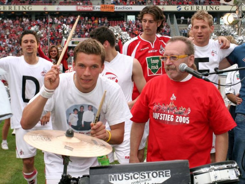 Poldi freute sich über die Rückkehr ins Oberhaus des deutschen Fußballs. 