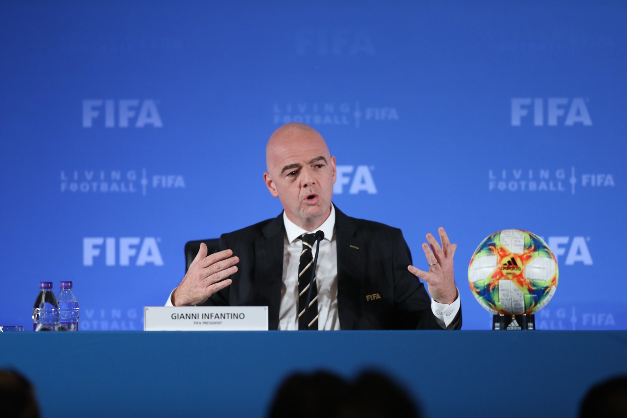 Bislang haben sich Gianni Infantino und die UEFA nicht offiziell zu den Planungen geäußert.