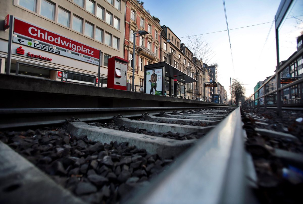 koeln-strassenbahn-unfall-kvb.jpg