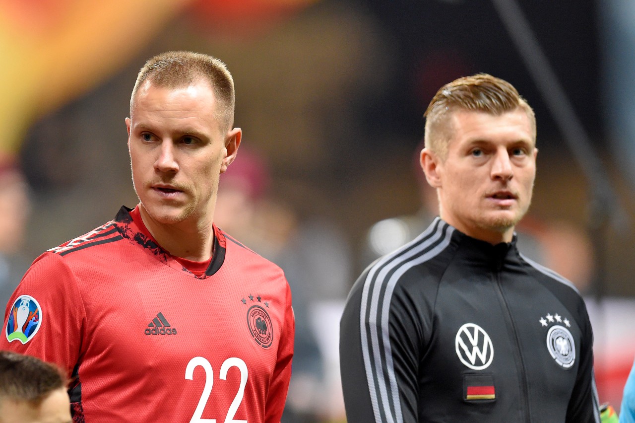 Marc-André ter Stegen (l.) fällt bei der EM 2021 aus, Tobi Kroos wird den Start der Vorbereitung verpassen.