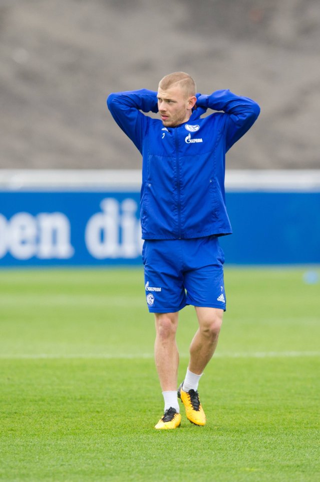 max-meyer-fc-schalke-04