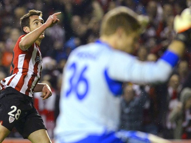 Nur ein 2:2 in Bilbao - damit scheidet der FC Schalke 04 nach der 2:4-Hinspiel-Niederlage aus der Europa Leauge aus. Es trafen Klaas-Jan Huntelaar und Raúl für die Königsblauen.