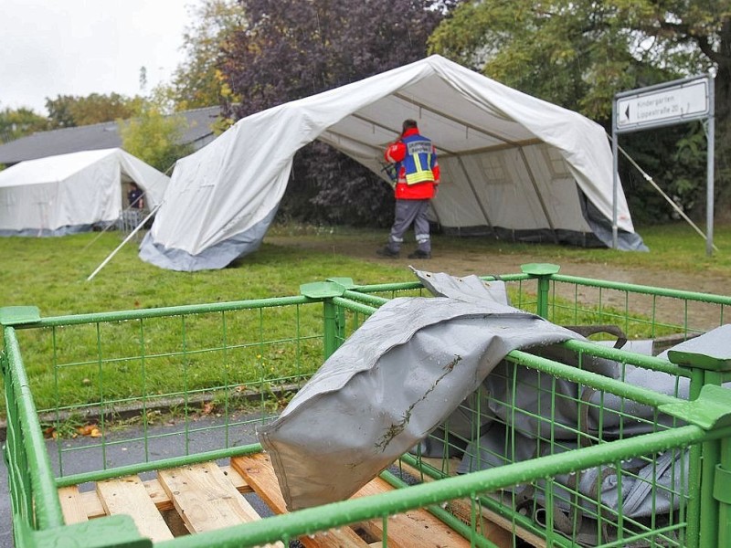 Die Versorgung sowohl der Einsatzkräfte des Landesverbands als auch der Flüchtlinge übernimmt der DRK-Kreisverband Unna.