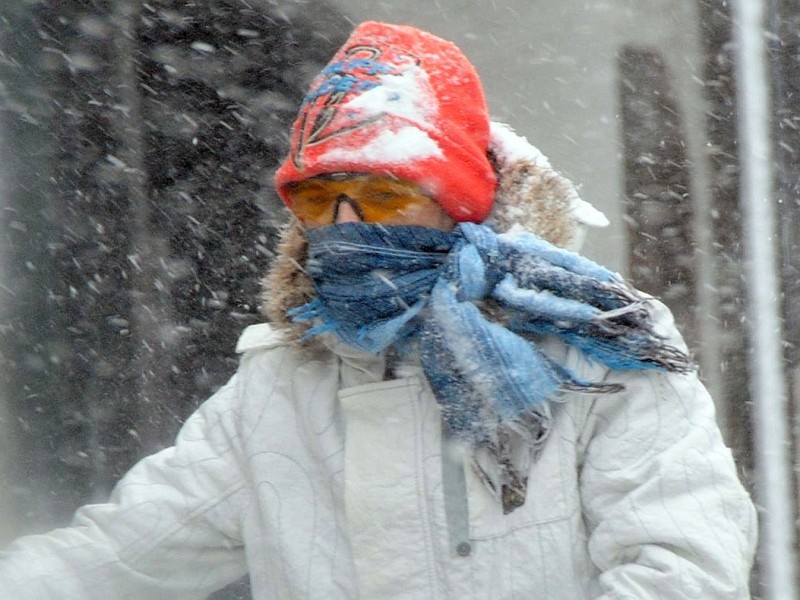 Am Freitagtag, den 07.12.2012 in Kleve schneite es gewaltig.Foto: Heinz Holzbach WAZ FotoPool