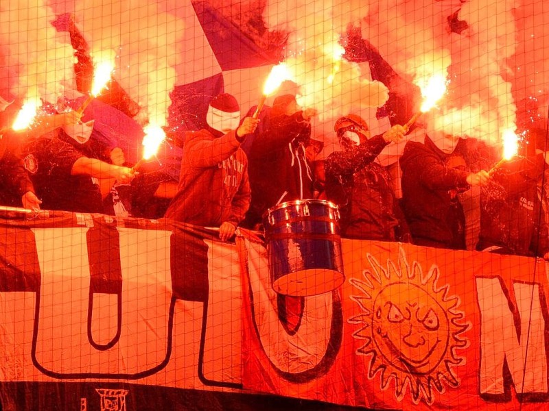 Schalke 04 gewann beim FC Basel durch ein Traumtor von Julian Draxler mit 1:0.