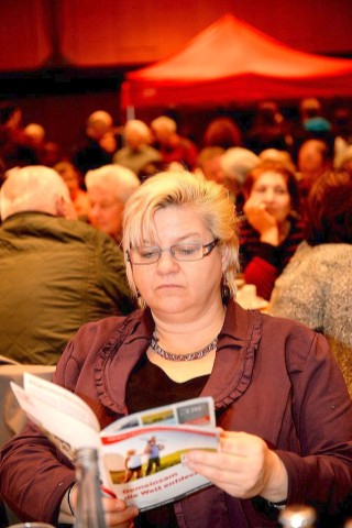 Der  DGB Emscher Lippe lud am Freitag, 03.01.2014 zum Neujahrsempfang in die Mathias-Jakobs-Stadthalle in Gladbeck an der Friedrichstraße ein. Foto: Lutz von Staegmann WAZ-FotoPool