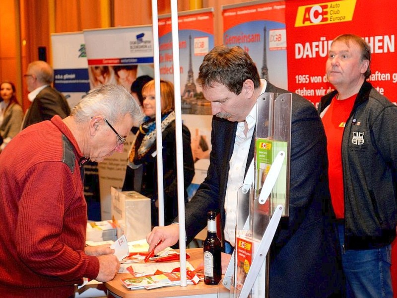 Der  DGB Emscher Lippe lud am Freitag, 03.01.2014 zum Neujahrsempfang in die Mathias-Jakobs-Stadthalle in Gladbeck an der Friedrichstraße ein. Foto: Lutz von Staegmann WAZ-FotoPool