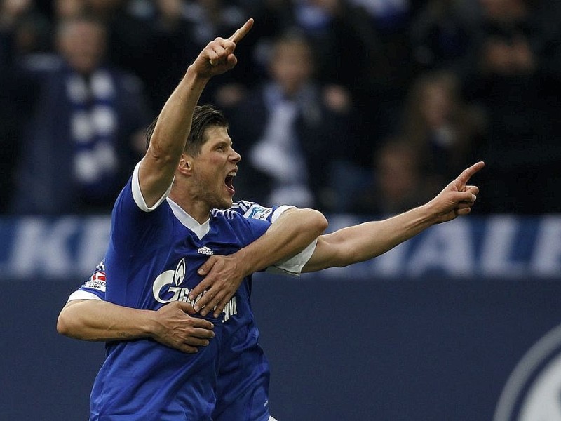 Durch Treffer von Goretzka, Huntelaar und Szalai haben die Schalker Eintracht Braunschweig mit 3:1 besiegt.