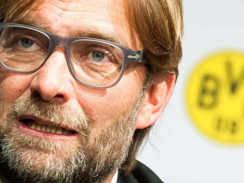 Nur noch einmal schlafen, dann steigt in Berlin der große DFB-Pokalabend zwischen Borussia Dortmund und dem FC Bayern München. Am Freitag trafen sich bereits die Trainer Jürgen Klopp und Pep Guardiola zur Pressekonfere in der Hauptstadt. Mit dabei waren auch die Kapitäne Sebastian Kehl und Philipp Lahm.