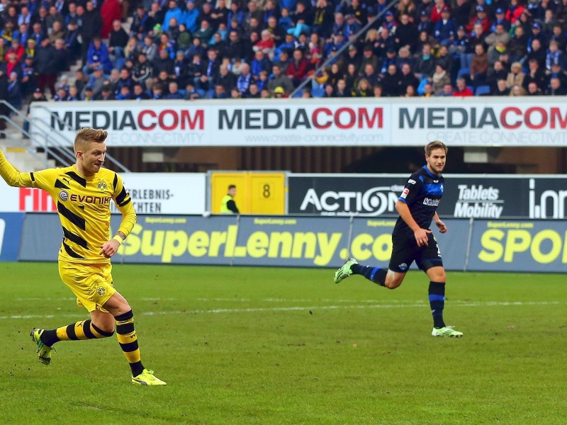 Der SC Paderborn und Borussia Dortmund trennen sich am 12. Spieltag der Fußball-Bundesliga mit einem 2:2. Die Bilder vom Spiel in Paderborn.