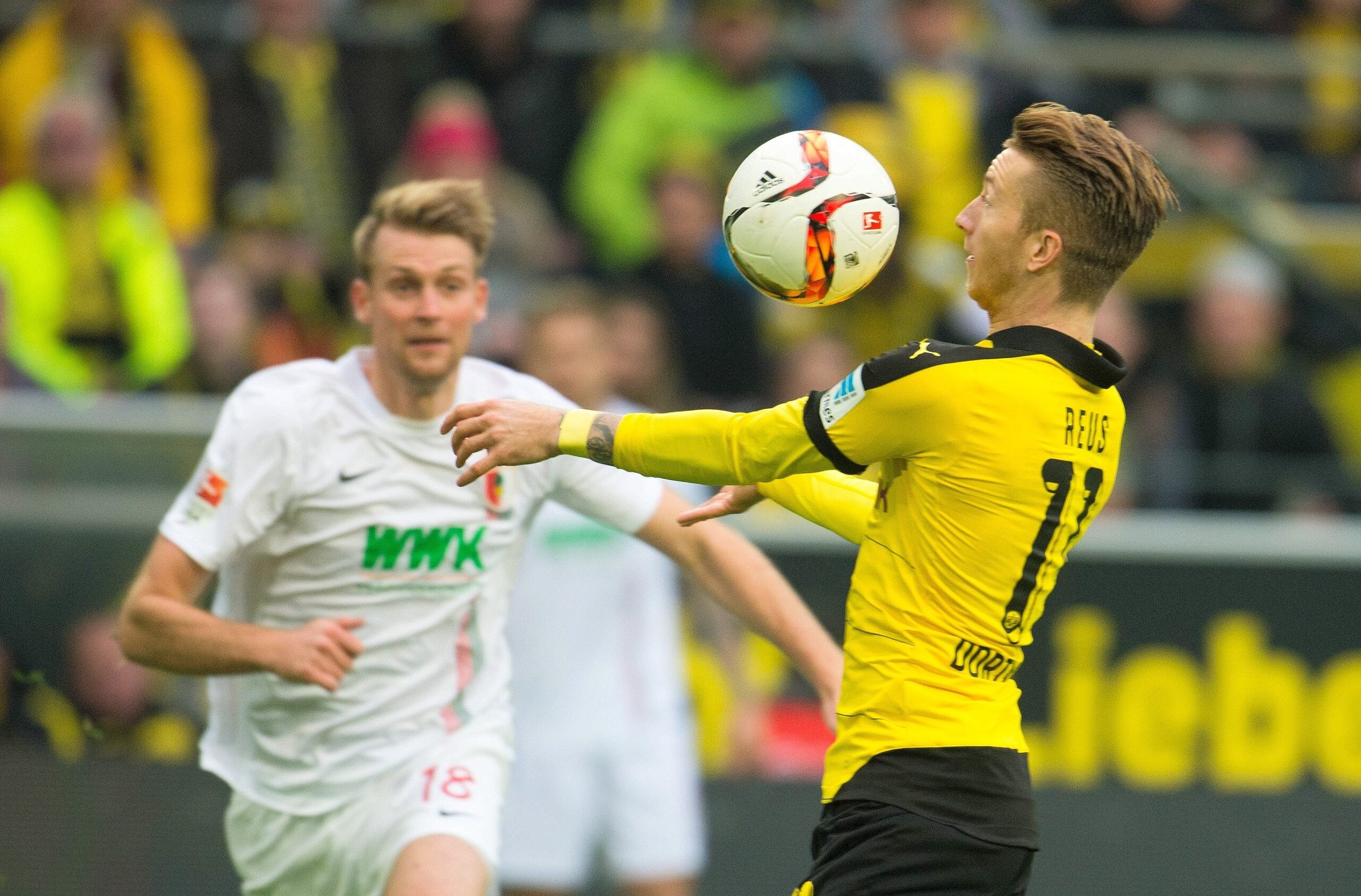 Dortmund schlägt Augsburg 5:1.