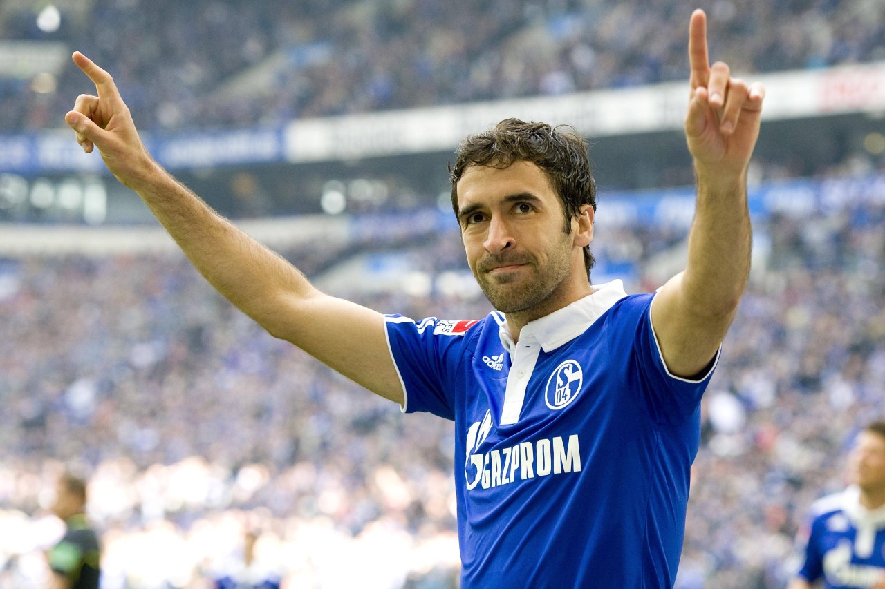 Raul wechselte 2010 von Real Madrid zu Schalke und wurde in seinen zwei Jahren bei S04 zum Publikumsliebling.