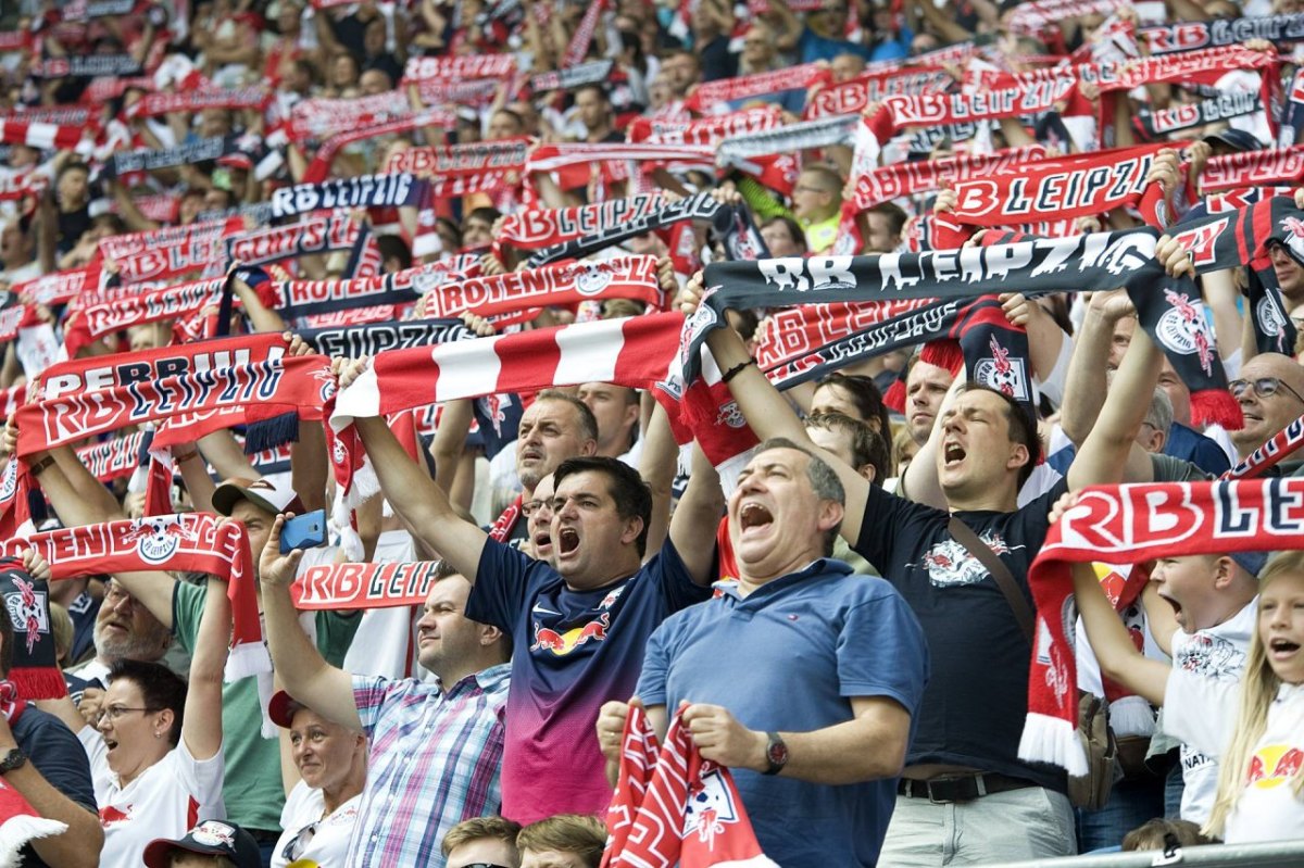rb-leipzig-fans.jpg