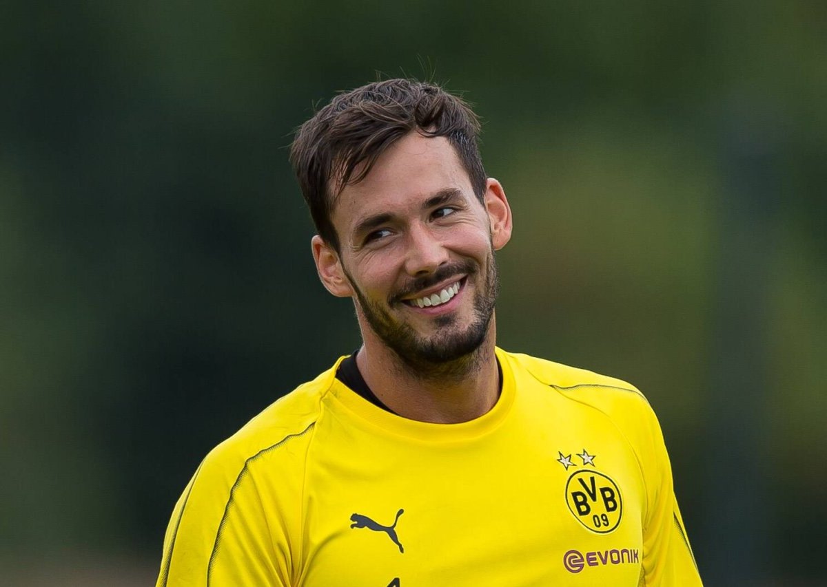 roman-buerki-borussia-dortmund-bvb.jpg