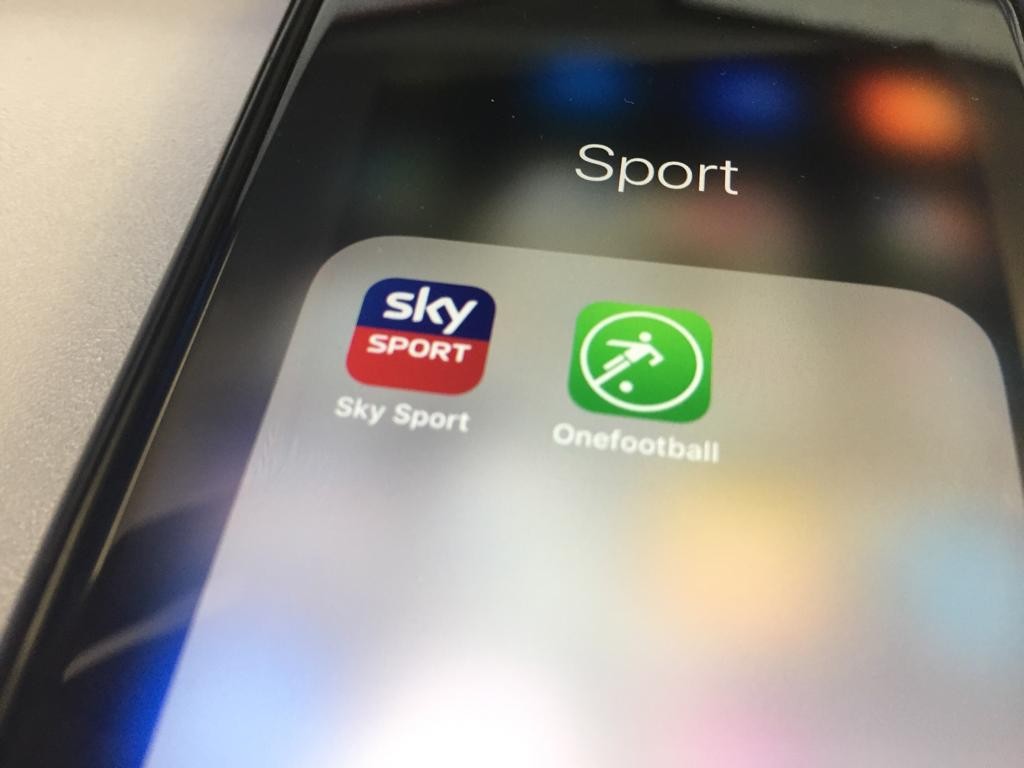 Sky und Onefootball sind eine Kooperation eingegangen.