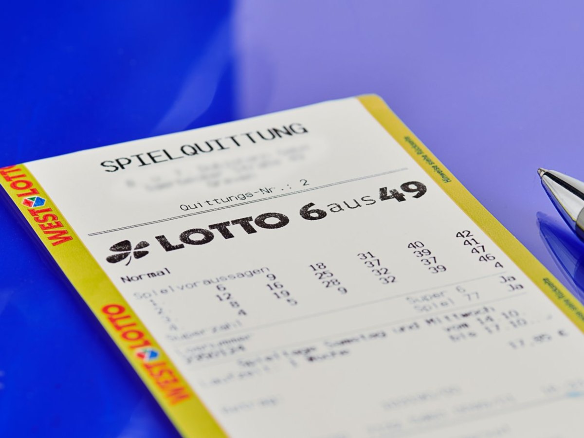 220711 LOTTO 6aus49 (c) Schlag und Roy GmbH.jpg