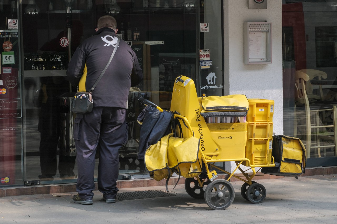 In Dortmund wurde eine Deutsche Post Filiale Opfer eines Raubüberfalls (Symbolfoto).