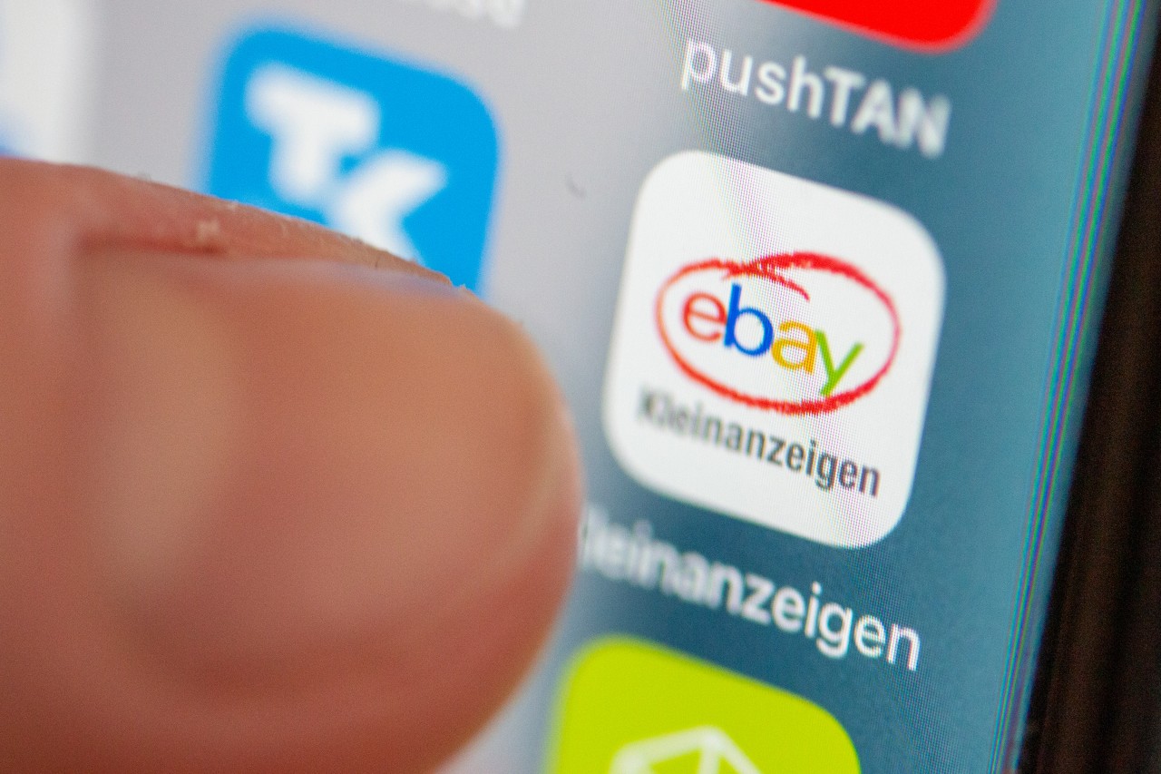 Ein Ebay Kleinanzeigen-Angebot aus Bochum sorgt für reichlich Schenkelklopfer. (Symbolbild)