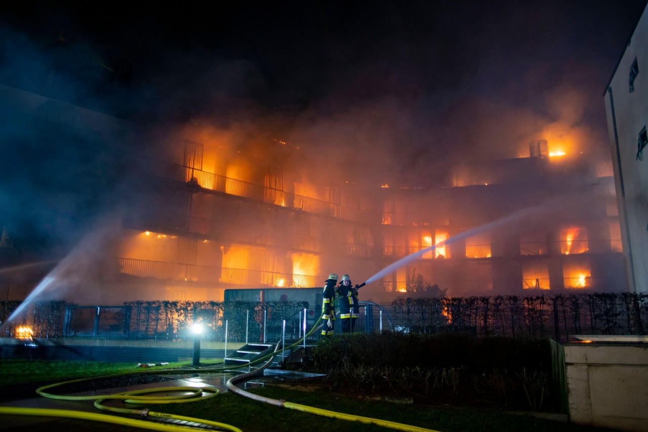 Sie sind die Helden: die Einsatzkräfte der (Freiwilligen) Feuerwehr Essen!