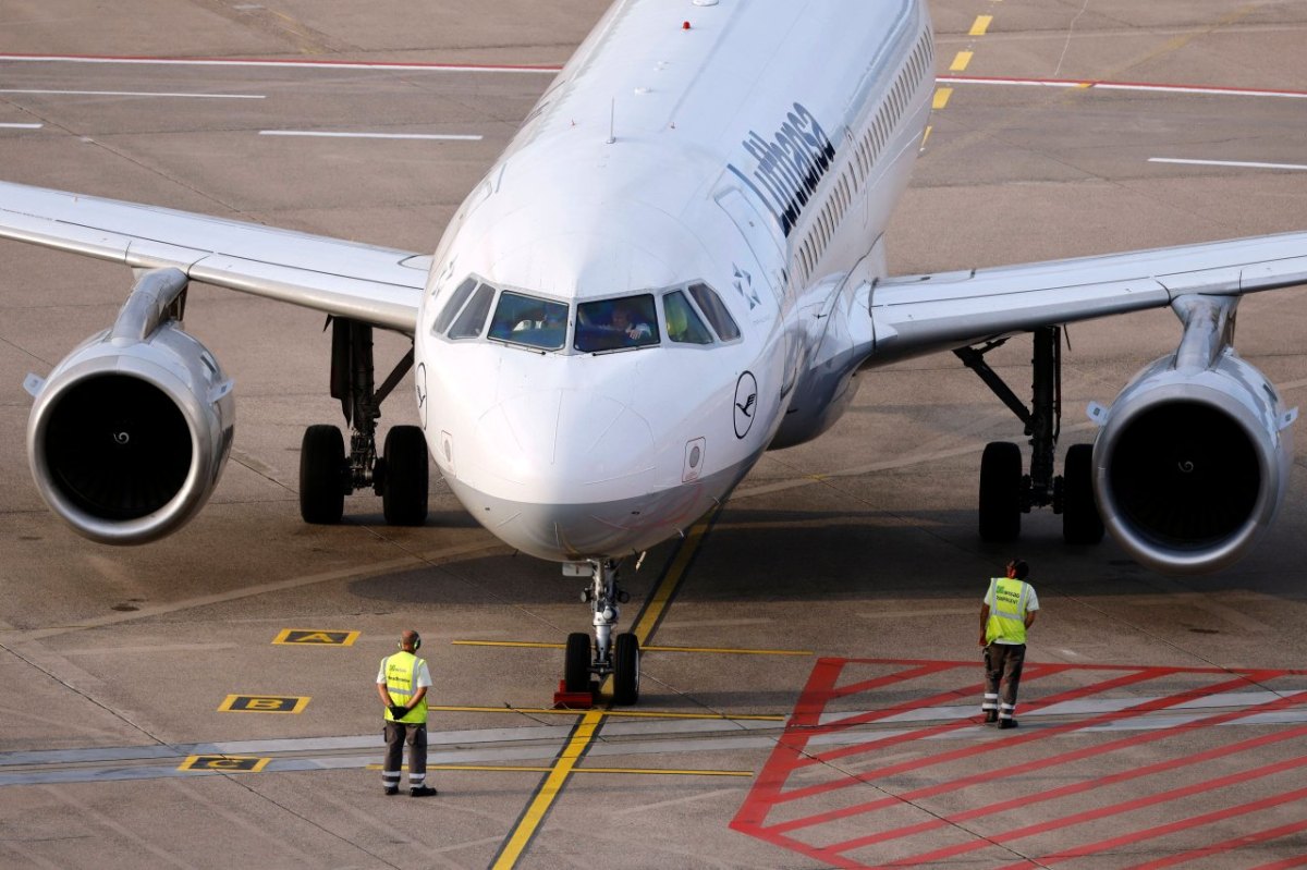 Flughafen Köln Bonn.jpg